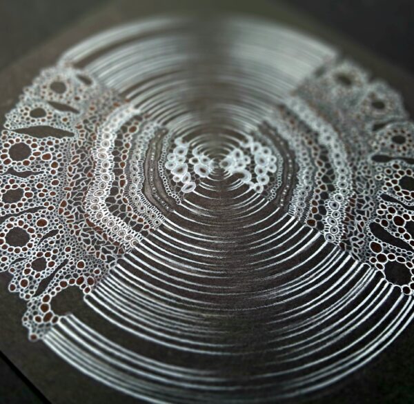 vagues en eruption